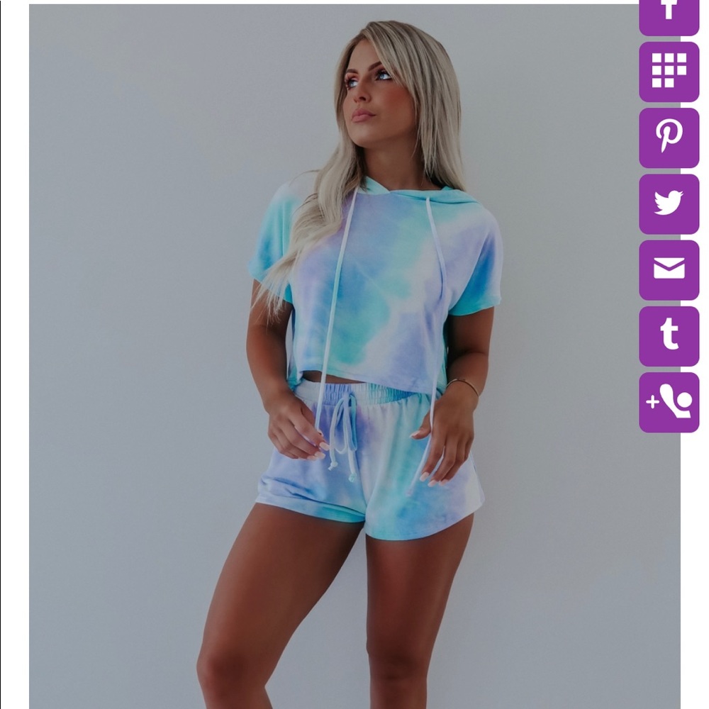 ‘Nothing But Simple’ Tie Dye set